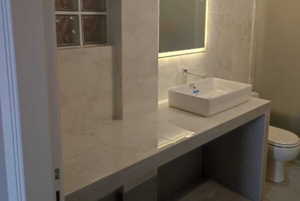 Smart Bathroom Refresh: Ολική Ανακαίνιση & Εκσυγχρονισμός Μπάνιου